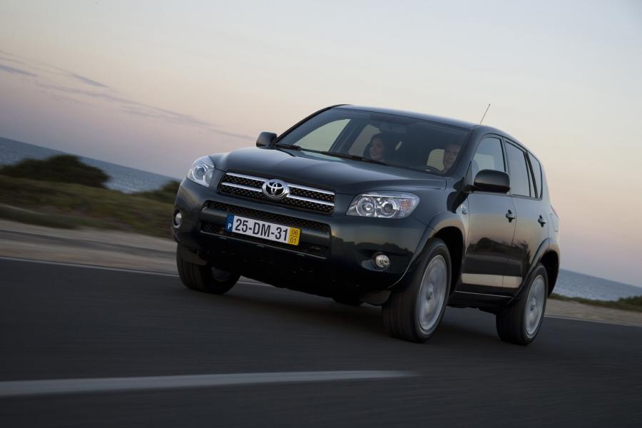  Toyota RAV4 2005 года  (фото 121 из 172)